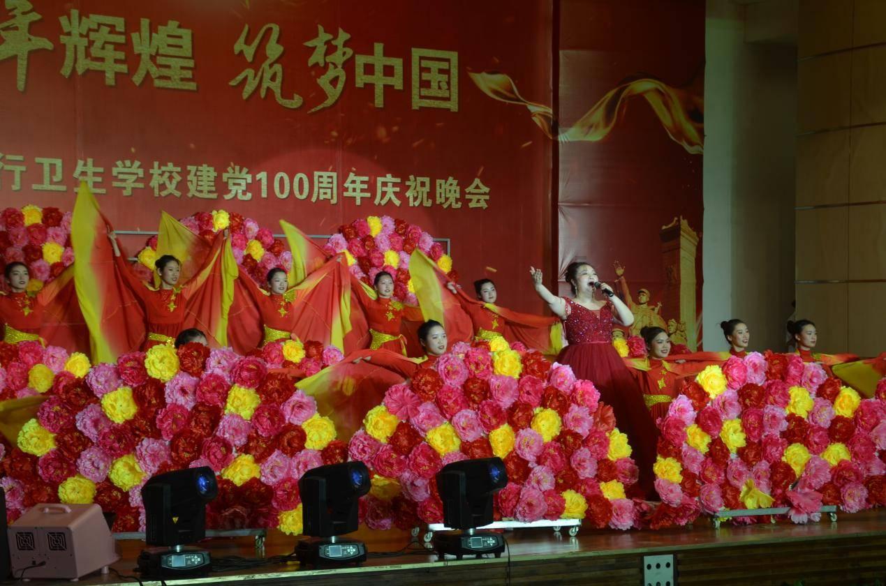 福建男人,21岁逃到印尼,79岁身家180亿,员工60万,成华人首富