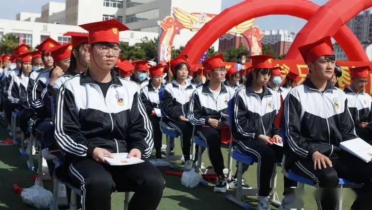 19年前,河南农民发明“智能木马”杀17人,却因一句话放走第18人