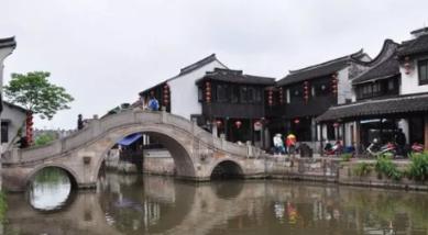 逃离幻想冰淇淋场
